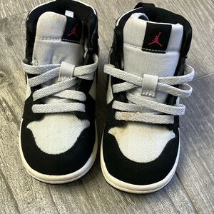 Toddler’s Nike Air Jordan’s